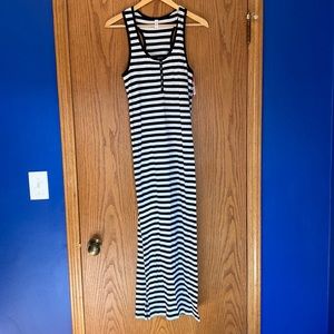 Target Knit Henley Black and White Stripes Cotton Maxi Dress sz. Medium NWT